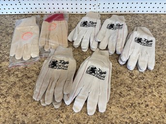 Lot Of 7 Cloth Oil Field Work Gloves