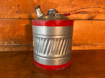 Vintage Ironsides Galvanized Metal Gas Oil Can (2 Gallon)