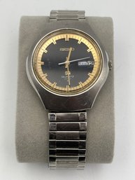 Vintage Seiko 4004 SQ Gold Tone & Silver Mens Watch