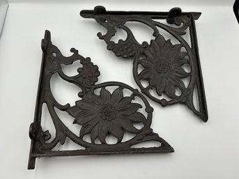 Antique Salvage - Heavy Cast Iron Shelf Brackets With Sunflower Pattern
