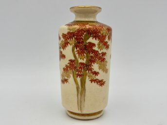 Antique Japanese Satsuma Hand Painted Maple Leaf Design Vase Meiji Period 4'