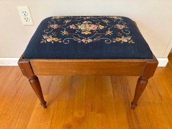 Antique Pine Needlepoint Stool Ottoman Bench 21'