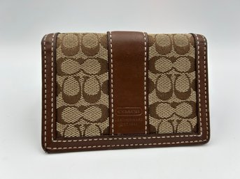 Vintage Coach Y2K Bi-Fold Leather Wallet