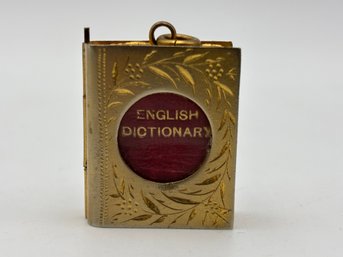 Antique The Smallest English Dictionary In The World Locket The Gargoyle Milwaukee 1'