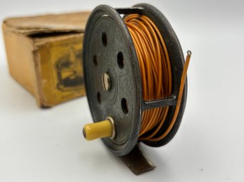 Vintage South End Bait Company The Oreno FlyRod Fishing Wheel # 1100