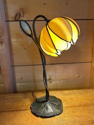 Antique Handel Style Art Nouveau Brass Bronze Lily Flower Table Lamp - Peach / Tan