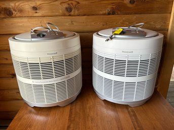 LOT OF 2 Honeywell Enviracaire Portable True HEPA Air Purifier - White Model 50250s