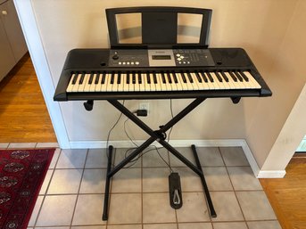 Yamaha Digital Keyboard PSR E233 YPT-230 With Headphones, Keyboard Stand & Box