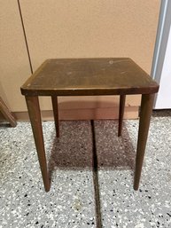 Vintage Mid-Century MCM Wood Small Side Table (scratching On Top)