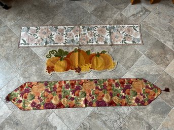 Lot Of 3 Seasonal Thanksgiving Floral Cotton Table Runners