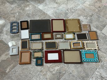 Huge Lot #2 Of Photo Picture Frames