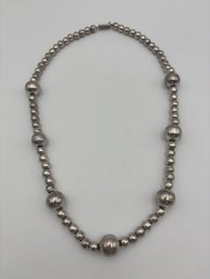 Vintage Made In Mexico Sterling Silver .925 Graduated Bead Necklace 23.5'