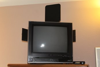 Vintage JVC AV2120 System Color TV W/ Digital To Analog Converter Box