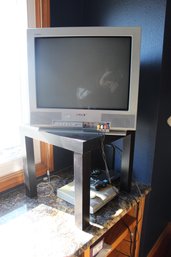 Vintage Sony 20' Gaming TV W/ Magnavox DVD Player & Small Black Table