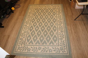 Light Willow Light Greenish Blue & Ivory 'American Rug' Flora - 90' X 51.5'