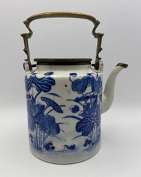 Antique Qing Dynasty Blue & White Chinese Porcelain Flower Teapot W/ Brass Handle 8.5'