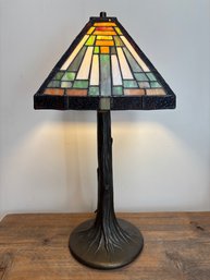 Vintage Stained Glass Tiffany Style Mission Brass Tree Trunk Table Lamp - 22'