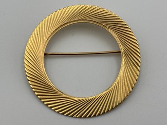 14K Yellow Gold Vintage Round Circle Pin Brooch 1.5' Jewelry - 5.75 Grams