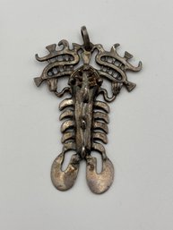 Vintage .950 Sterling Silver Necklace Pendant With Mexican Newt / Gecko / Creature