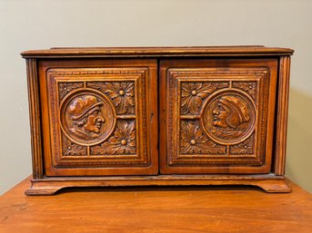 Vintage Oak GE K-51-P Circa 1933 Hand Carved Wooden Box From Radio Christopher Columbus Motif