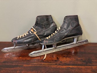 Vintage Leather Alfreds Adult Ice Skates