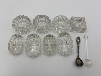 Lot Of 8 Antique Salt Pinch Holders Crystal With 2 Spoons