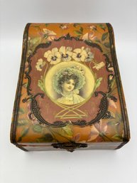 Antique Victorian Collar Box 8x6