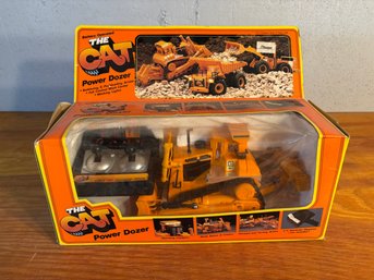 Vintage THE CAT Caterpillar RC Bulldozer Power Excavator #2193