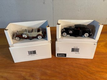 Diecast Metal Cars, Lot Of 2, 1 1934 Packard And 1 1932 Cadillac Sport Phaeton, Lot 1