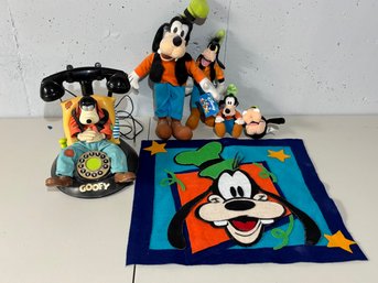 Vintage Disney Goofy Lot Telephone, Stuffed Plushes, Felt