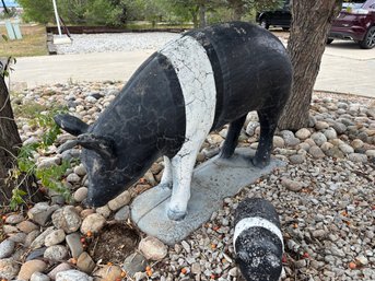 Mama Large & Heavy Concrete Pig Lawn Garden Hampshire Swine - 700lb Incredibly Heavy