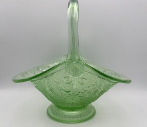 Indiana Tiara Chantilly Green Sandwich Glass Flower Basket, Fruit Basket, Etc