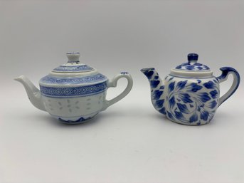 Lot Of 2 Vintage Chinese Porcelain Mini Teapots