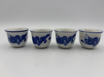 Lot Of 4 Vintage Sake Glasses Mini Tea Cups With Dragon Blue And White China