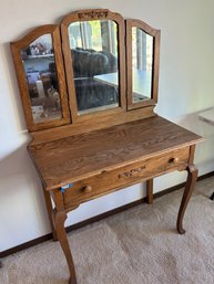 Antique Quarter Sawn Oak Desk Table Vanity With Bowed Legs And Mirror