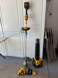 DeWalt 20V String Trimmer And Leaf Blower Combo With 3 Batteries And Charger