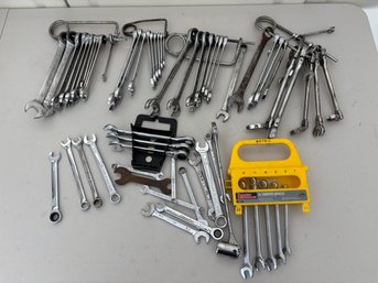Lot Of Crescent Wrenches, GearWrench And Popular Mechanics