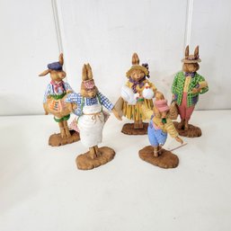 Department 56 General Store Collectible Rabbit Figurines