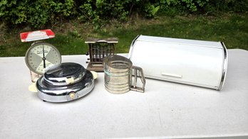 Vintage Kitchen Collectibles Lot