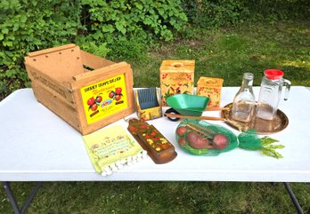 Vintage Kitchen Collectibles And Decor