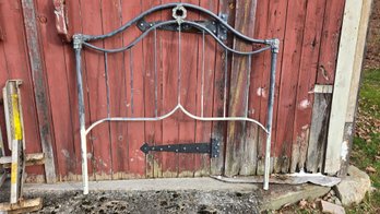 Iron Headboard Victorian Style Twin Size