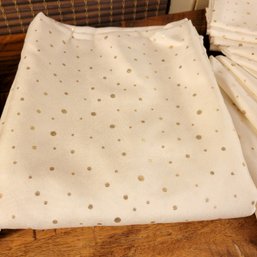 Tablecloths And Napkins