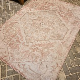 Safavieh St Tropez 5' X 7' Rectangle Rug