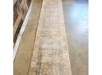 Safaveih 10' Grey Runner