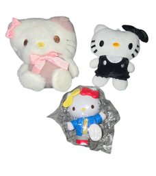 3- Small Hello Kitty Toys