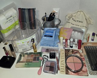 Makeup Lot