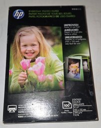 HP Photo Paper 4' X 6'