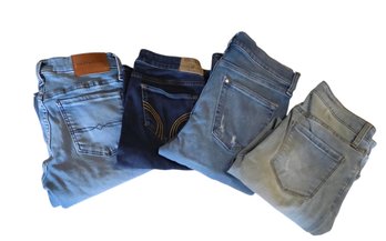 4 Pairs Of Women's Jeans