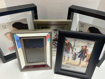 Frame Lot 4
