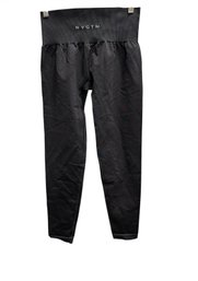 NVGTN Black Solid Seamless Leggings - Medium